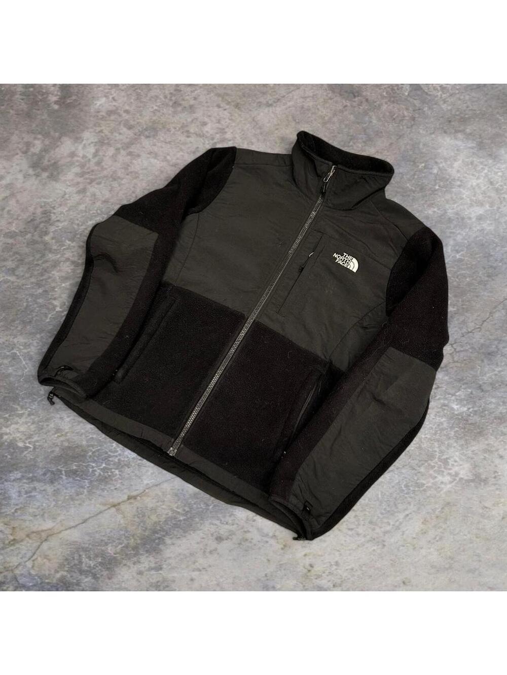 The North Face black fleece jacket Size M #outdoor #fleece